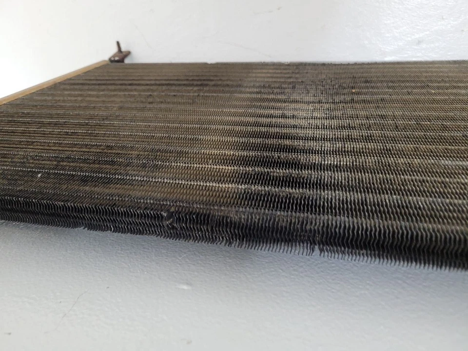 1990-1993 FORD BRONCO AC Condenser Integral AC 6 Cylinder F0TZ19712C Foto 3 de 4