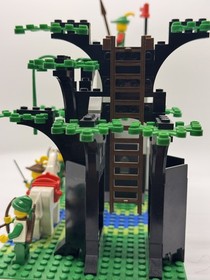 LEGO Castle: Forestmen's Crossing (Set 6071) 100% Complete w/ instructions 