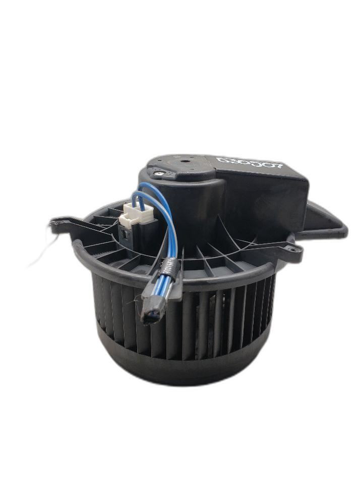 Blower Motor Front Fits 08-19 CARAVAN 1284578