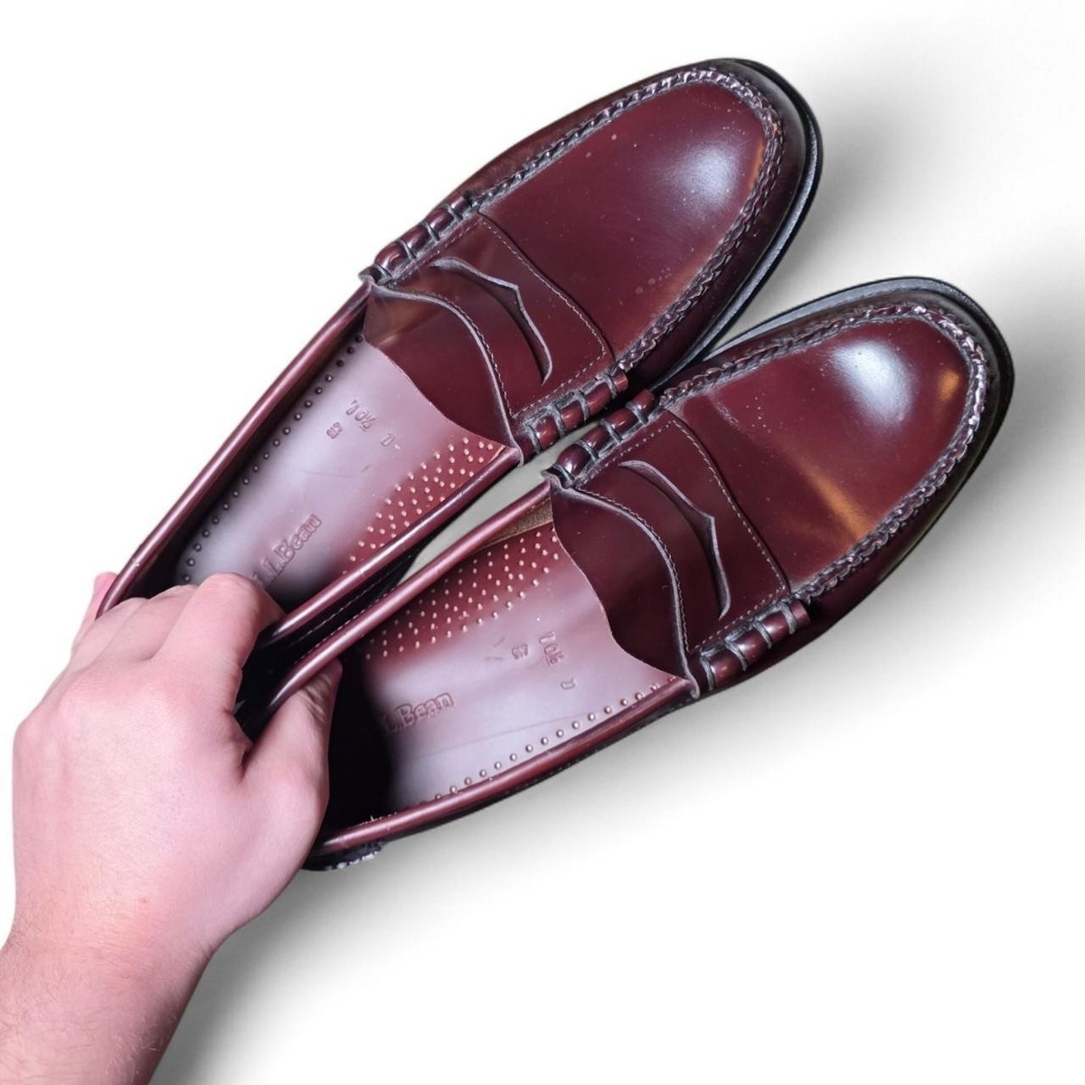 L.L. Bean Men display picture 3