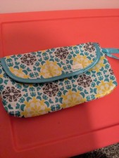 SET of 2 PAMPERS Baby Wipes Carry Case Wristlet Floral Travel Pouch. never used