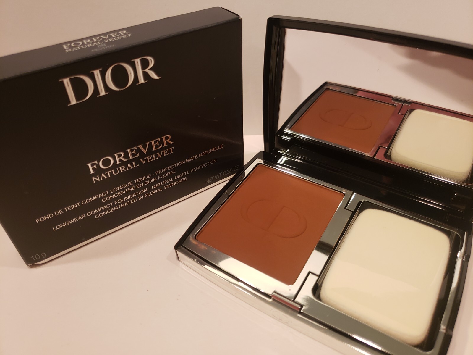 DIOR Forever Natural Velvet Compact Foundation in 8N Neutral 0.35oz longwear-image