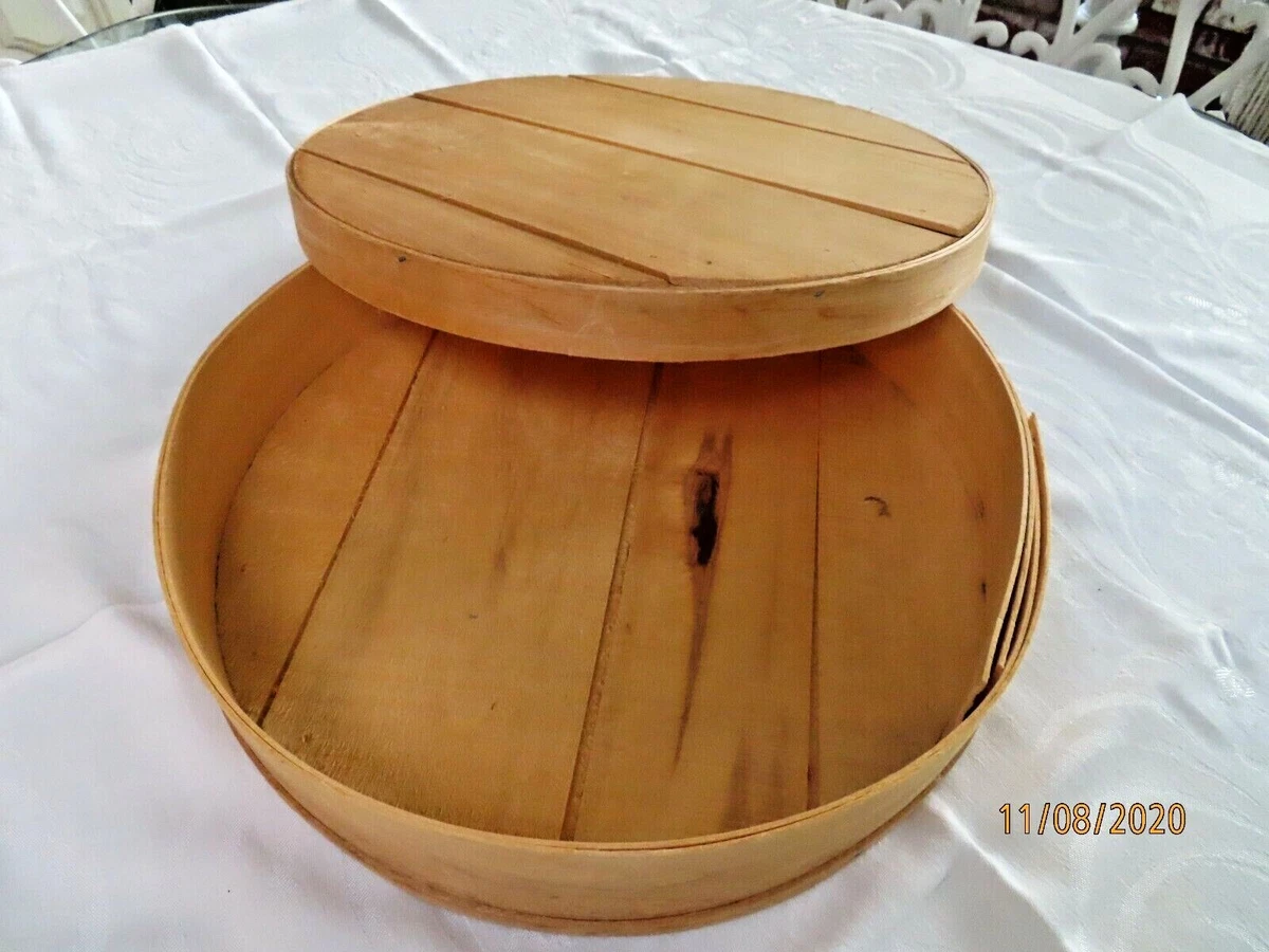 Round wooden 2024 box with lid