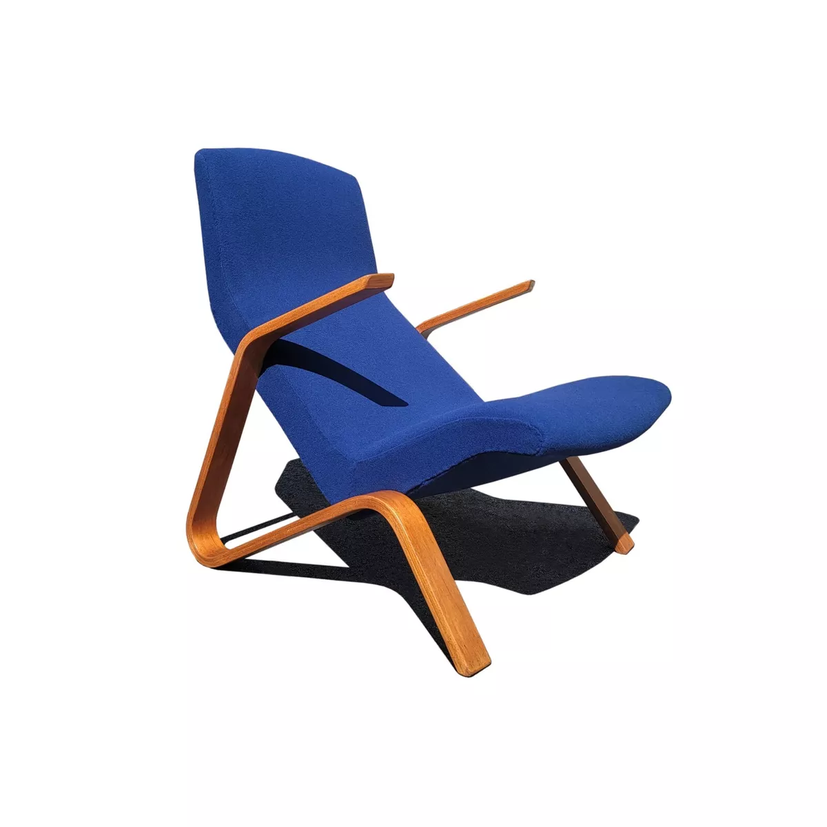 An early mid century modern Eero Saarinen Grasshopper chair for