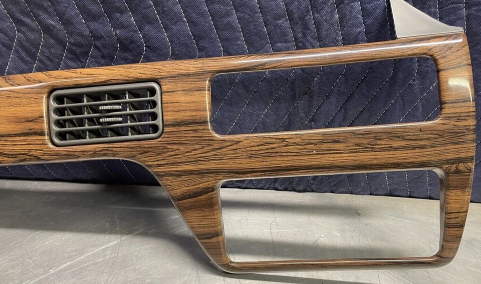 1988 - 1991 Pontiac Bonneville Woodgrain Dash Bezel Trim OEM 25530231 - Image 4 of 4