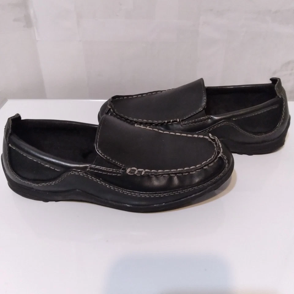 Mocasines Cole Haan Finley para niños talla 2 negros sin cordones informales sin usar, en caja, puntera Foto 2 de 4