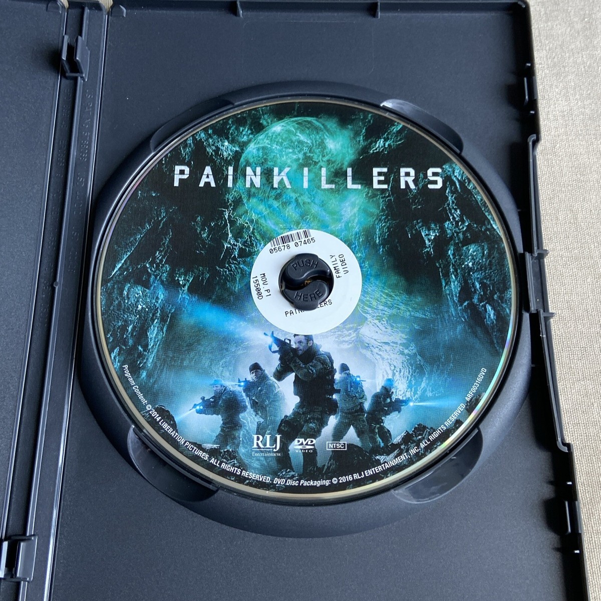 Painkillers (DVD 2015) Sci-Fi Thriller Peter Winther Tahmoh