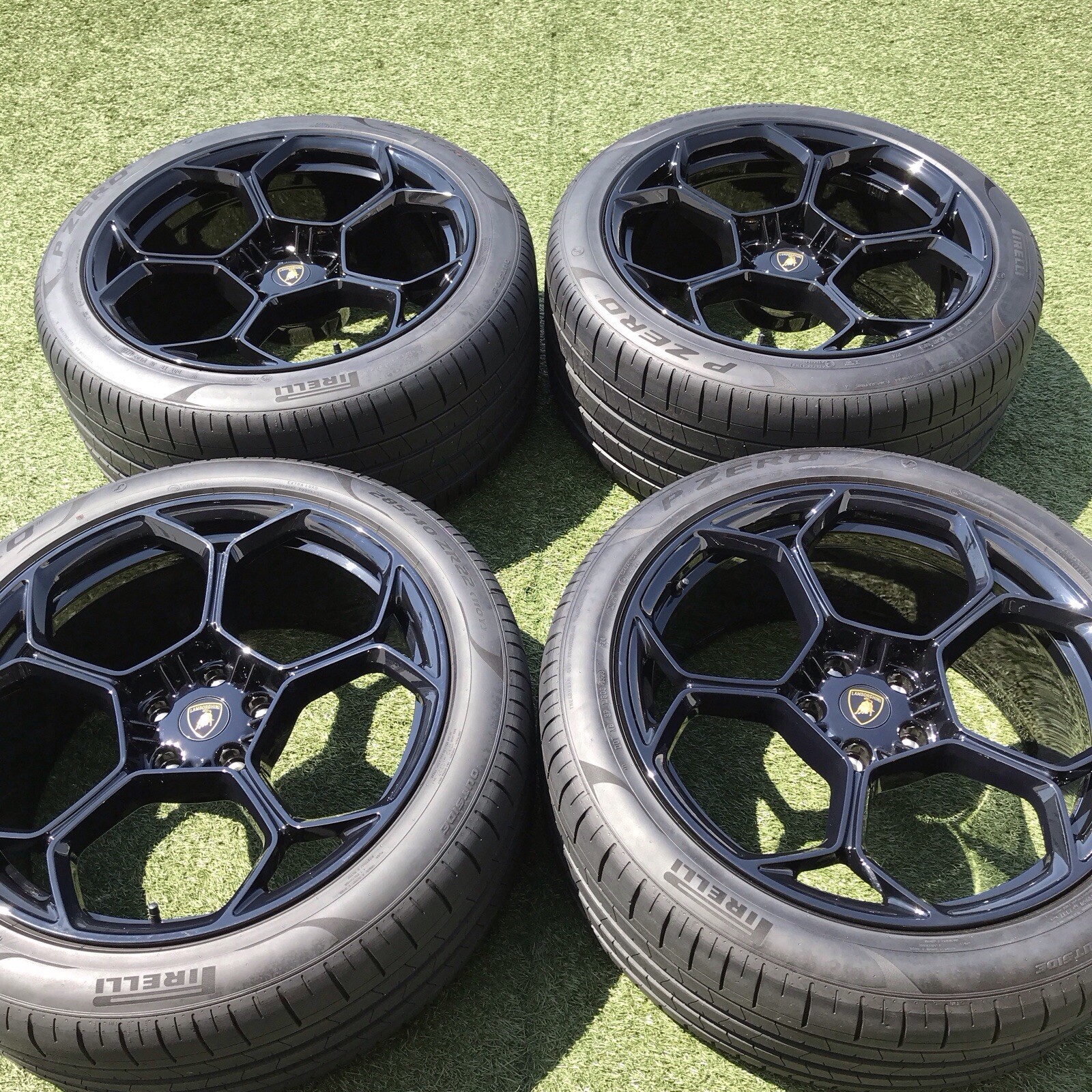 22 LAMBORGHINI PERFORMANTE 2024 RIMS TIRES URUS WHEELS BLACK