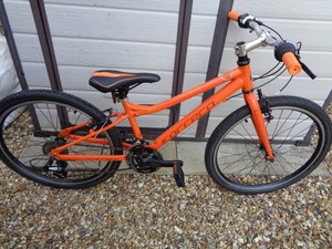 carrera abyss 24 inch