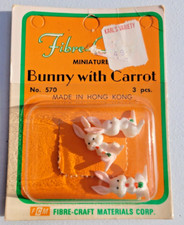 Fibre-Craft BUNNY WITH CARROT Miniatures Hong Kong Plastic Figures for Ornaments