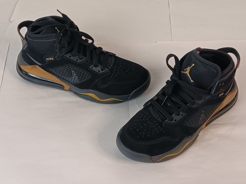 Air Jordan Boys Mars 270 Basketball Sneaker Black/Gold Size. 7Y - Picture 5 of 13