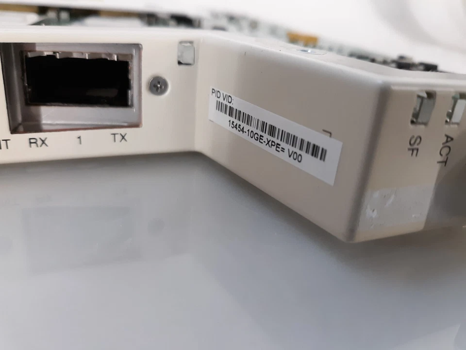 Cisco 15454-10GE-XPE = V00 4-Port Ethernet DWDM XPonder Card - Image 3 of 4