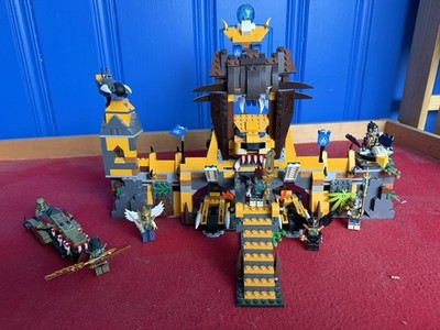 LEGO Chima The Lion CHI Temple 70010 Complete Set w/ Minifigures