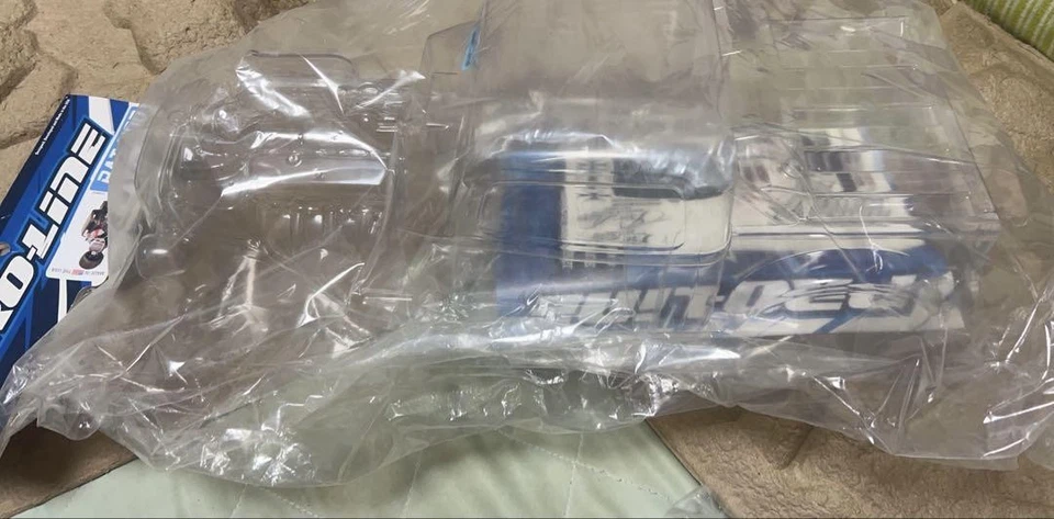 Pro-Line Rat Rod Clear Body For Revo 3.3 / E-Revo Rc Truck Body Unpainted - Image 4 of 4