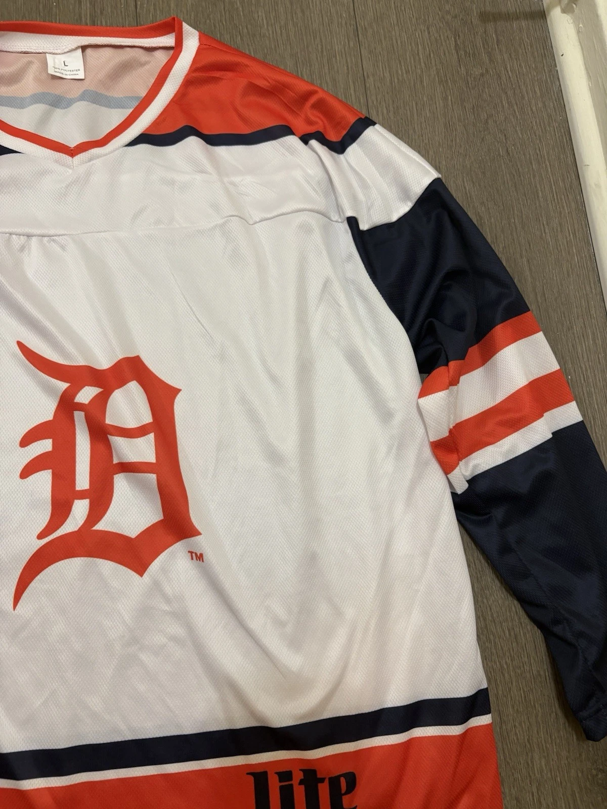 Detroit Tigers Hockey Jersey SGA 4/11/2026 Size Adult Large 2026 White - thumbnail 6