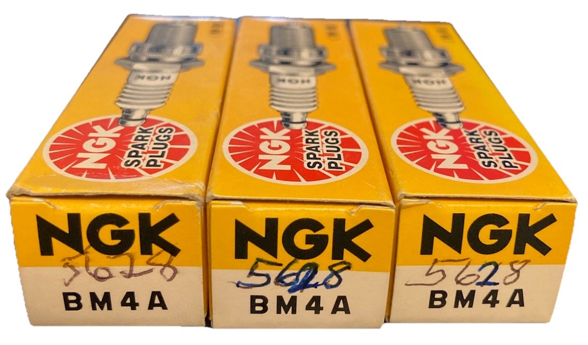 NGK for Honda Z50 C70 CT70 ATC70 TRX70 Spark Plugs BM4A 98073-54740 QTY 3 -Japan