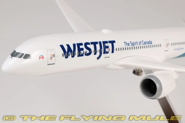 Skymarks 1:200 787-9 Dreamliner WestJet Airlines C-GUDH с деревянной подставкой - Изображение 3 из 4