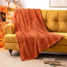 MIULEE Fleece Throw Blanket for Couch 300GSM Super Soft 50x60, Burnt Orange 