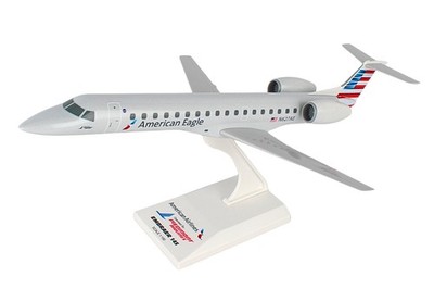 Skymarks SKR906 American Eagle Piedmont ERJ-145 Desk N627AE Model 1/100 Airplane