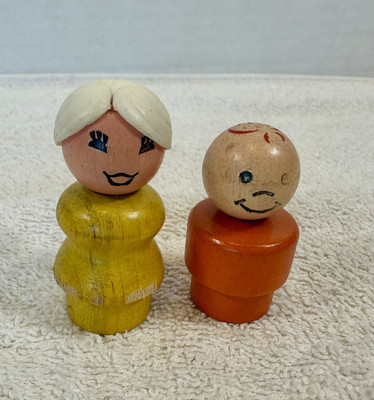 Pair VTG Fisher Price Little People Yellow GRANNY LADY  Orange Boy **All Wood