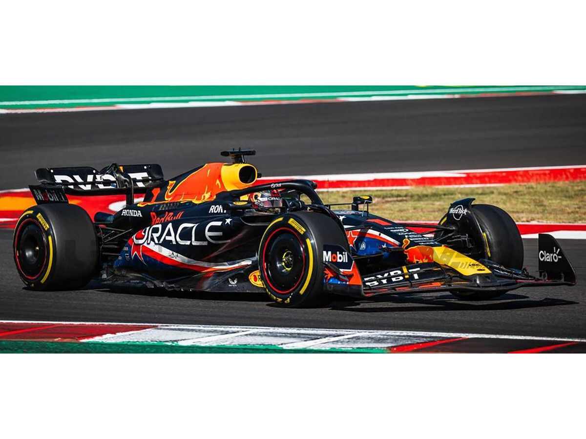 最終値8／15までミニチャンプス 2023 RedBull　ＲＢ19 2台セット 楽天市場】ミニチャンプス 1/43 レッドブル RB19 #11 優勝