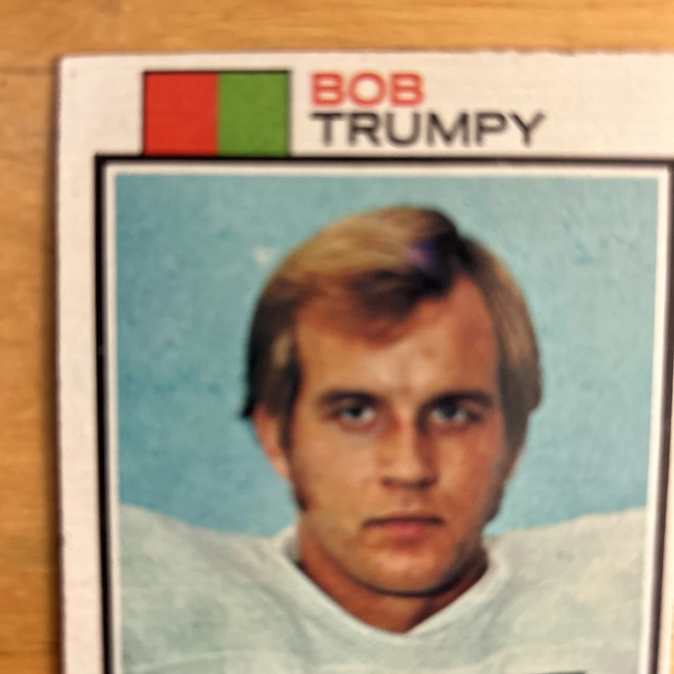 1973 Topps Bob Trumpy Football Card #7 Bengals O/C, Edge Wear, Corner Dings Fair - Image 2 of 4