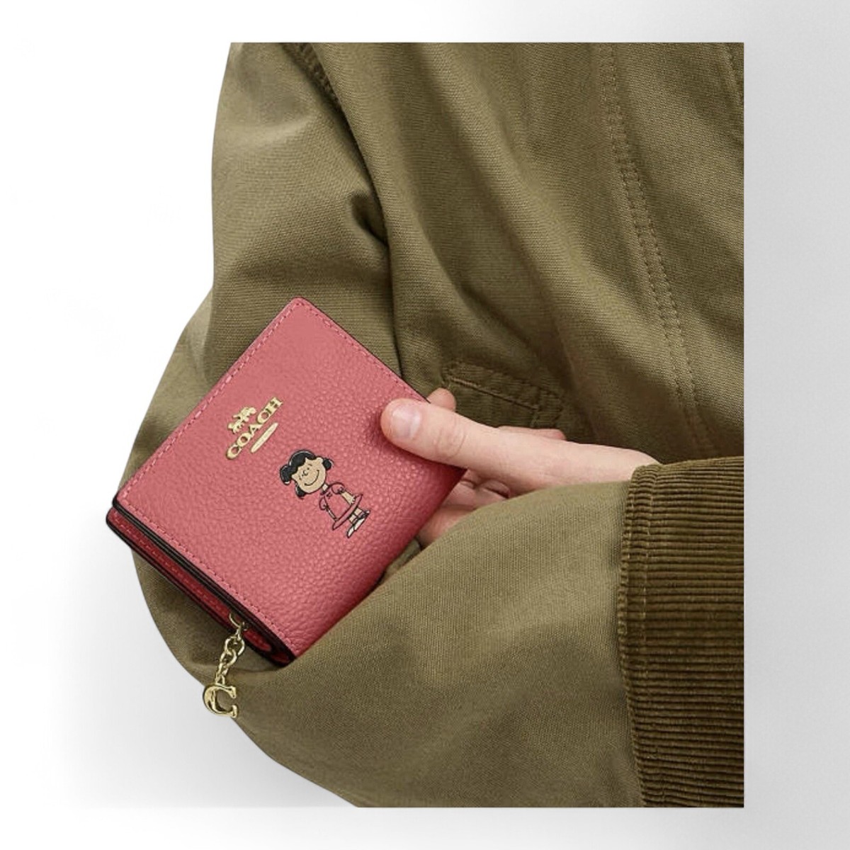 Peanuts x Coach Snap Wallet Lucy CBN89 IMBCV Bright Coral