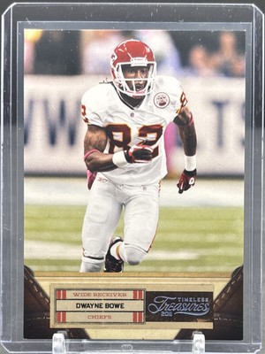 2011 PANINI TIMELESS TREASURES #31 Dwayne Bowe Kansas City Chiefs Silver /99