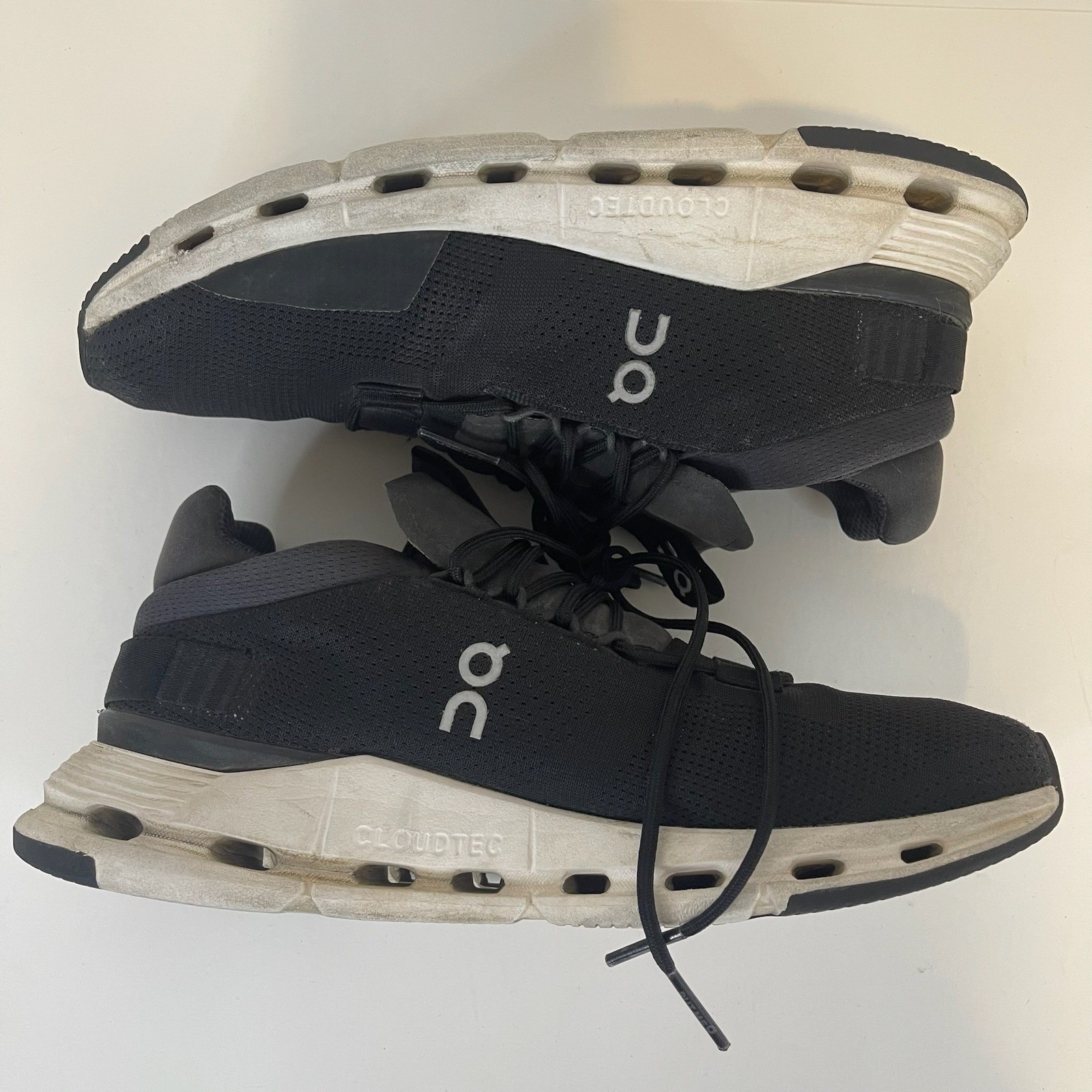 On Cloud Cloudnova Black Eclipse Womens Running S… - image 1