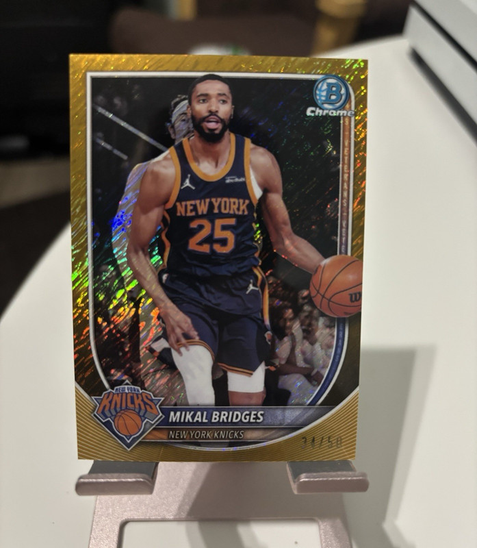 Topps 2025-26 Bowman Mikal Bridges NBA CHAMP Gold Pulsar #BCV-152 /50