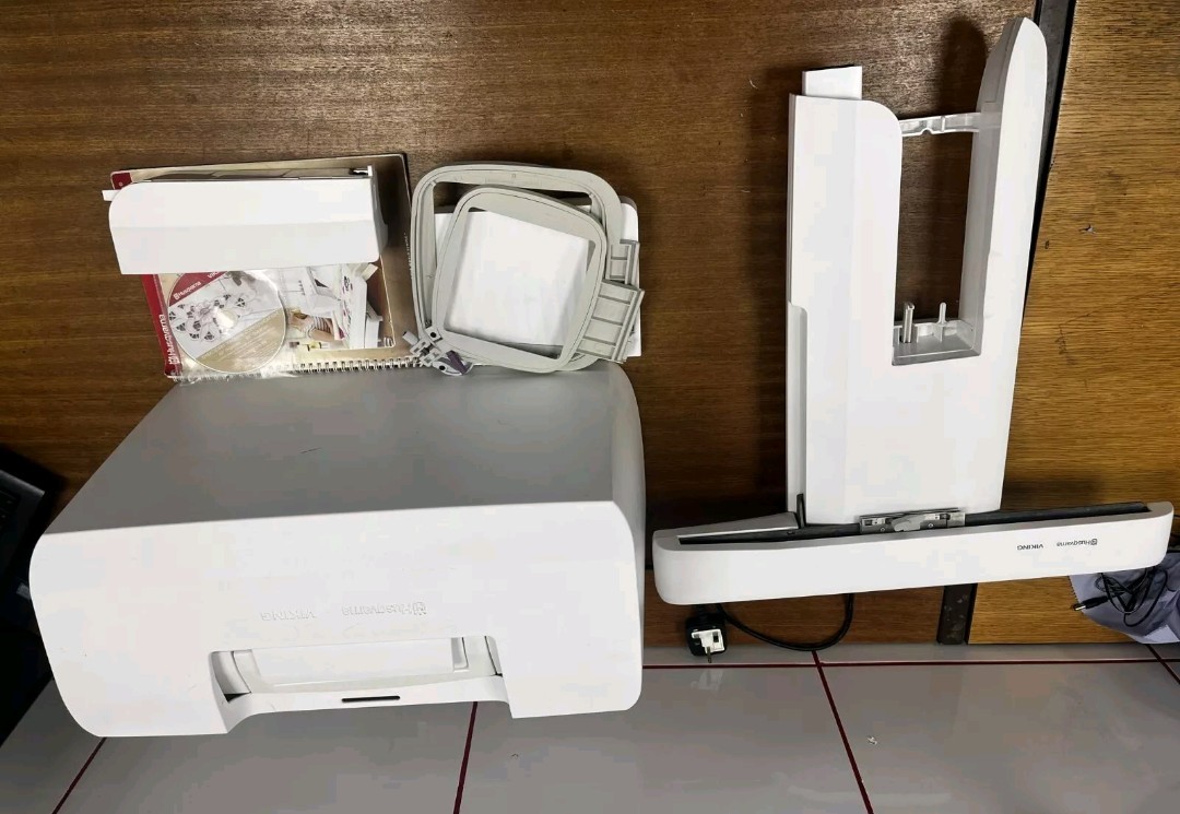 Husqvarna Topaz 50 Sewing Machine | Comes With Manual + Accessories (B Grade) image 5