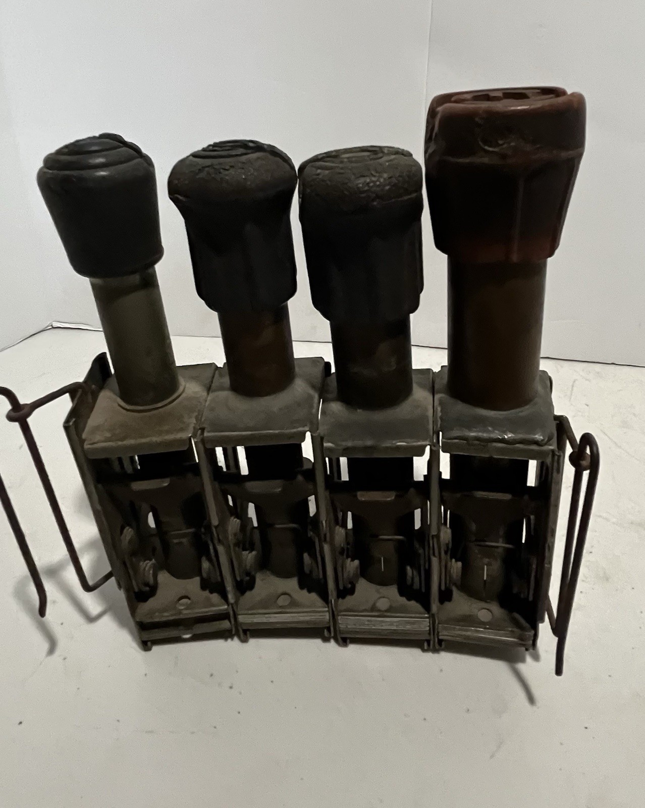 Vintage Trolley Bus Coin Token Changer 4-Barrel Belt Worn