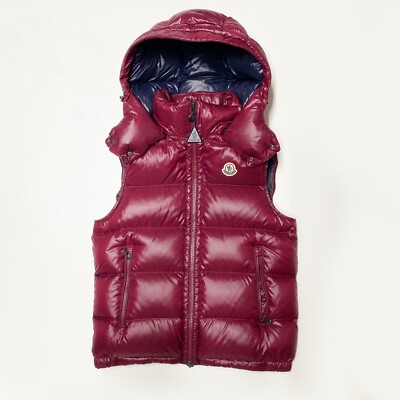 100% AUTHENTIC MONCLER BORMES SIZE SMALL S GILET