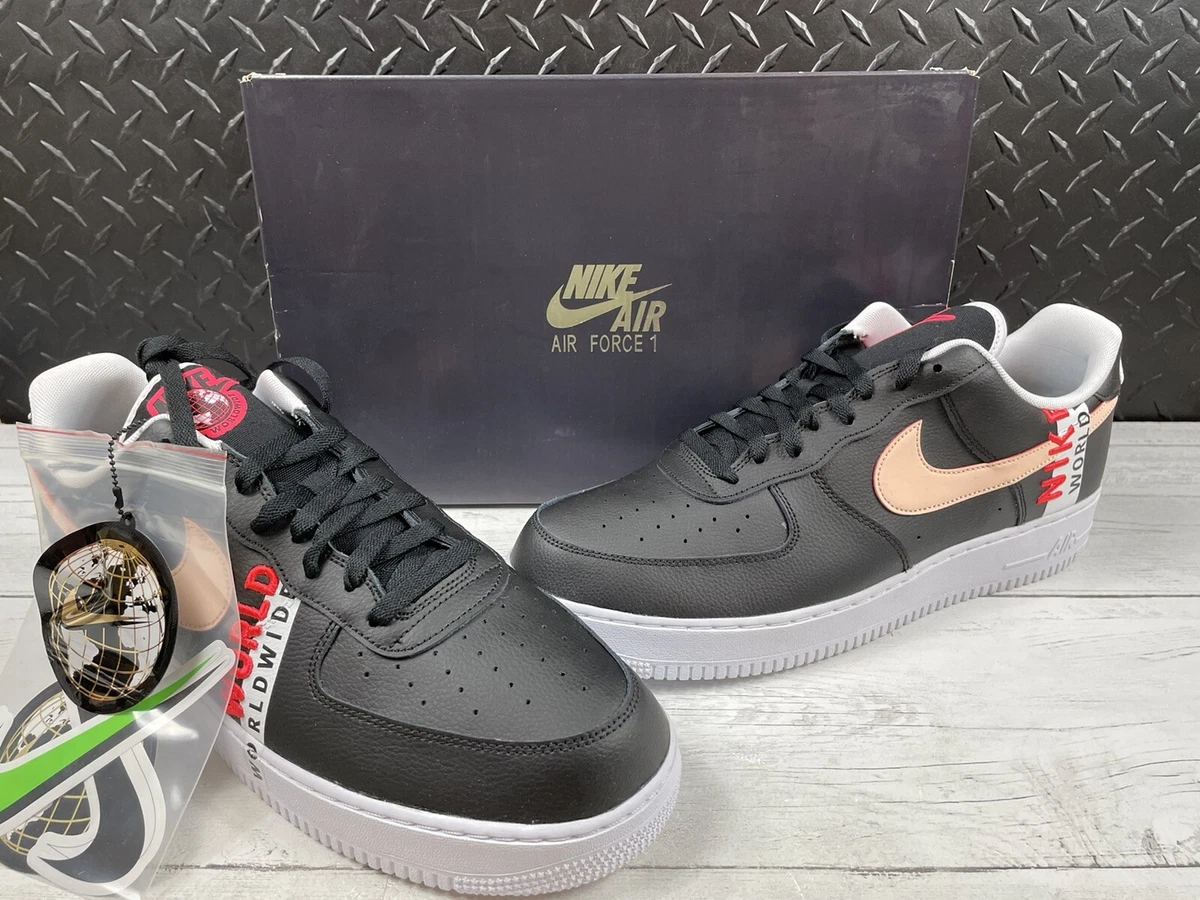 Nike Men's Air Force 1 '07 Worldwide Shoes