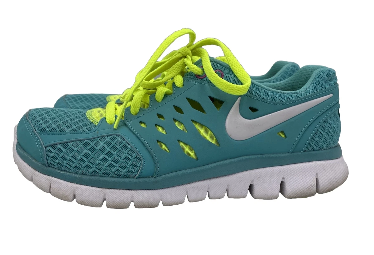 White and hot sale teal nike shoes