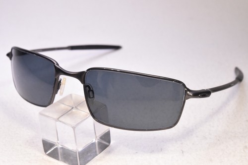 OAKLEY SQUARE WIRE 2.0 SUNGLASSES WITH NEW POLARIZED POLYCARBONATE LENSES