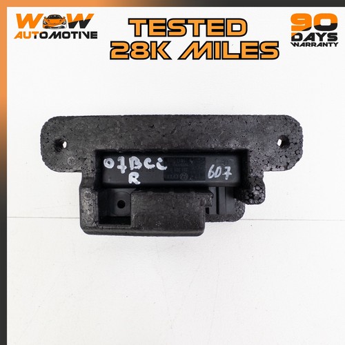 Bentley Continental GT 2004-2019 Rear Antenna P/N 3D0909141E Photo - $54