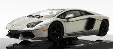Hot Wheels 1/43 Scale BCK06 - Lamborghini Aventador - Batman