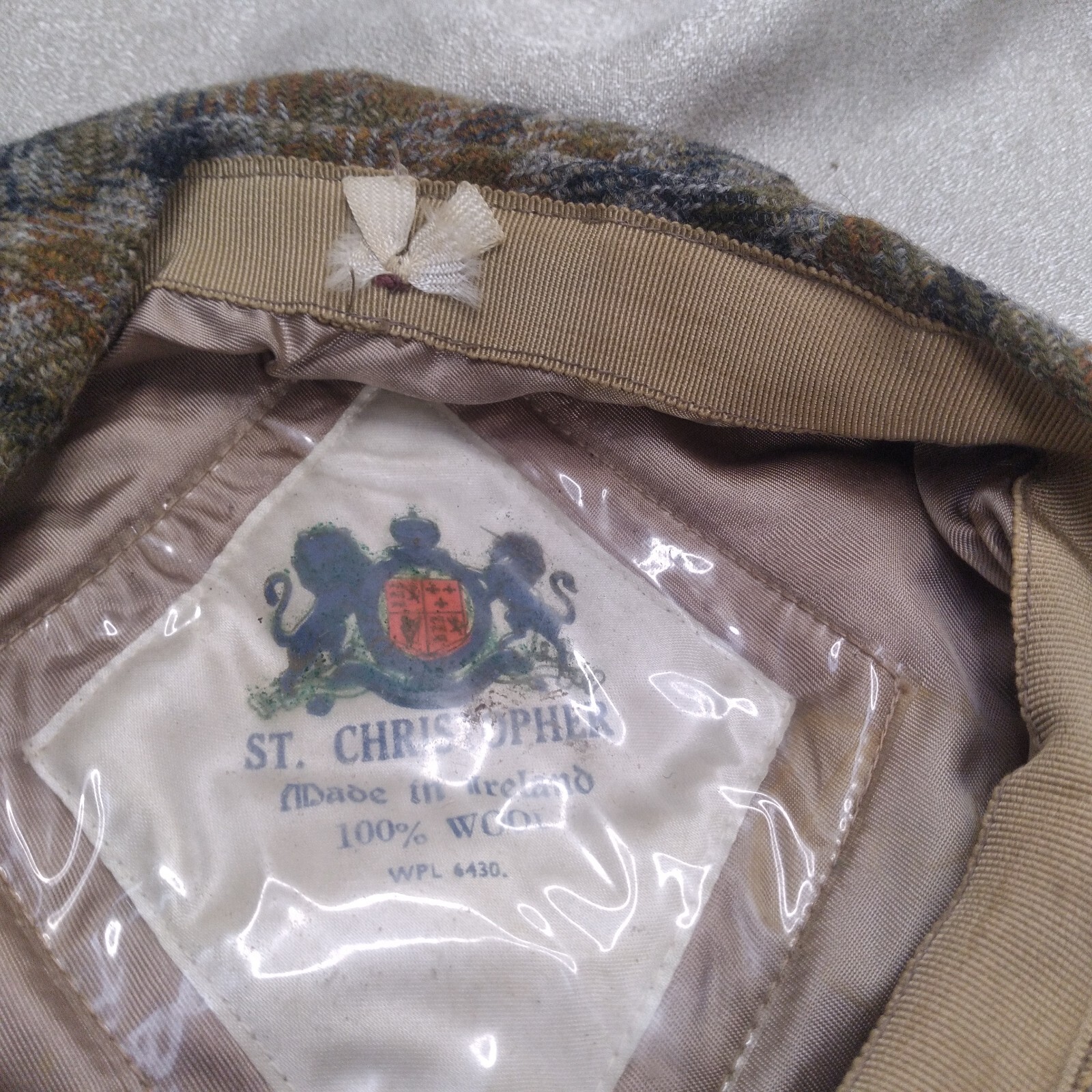 St. Christopher 100% Wool authentic  original vin… - image 5