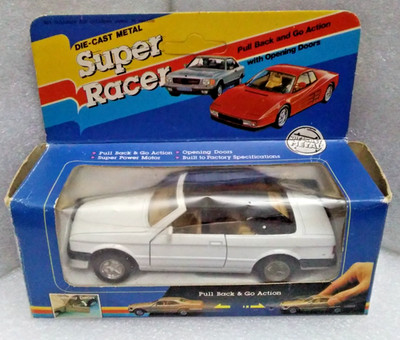 Super Racer Die-Cast Modell BMW 325i Cabrio Pull Back Go Auto Originalverpackt.