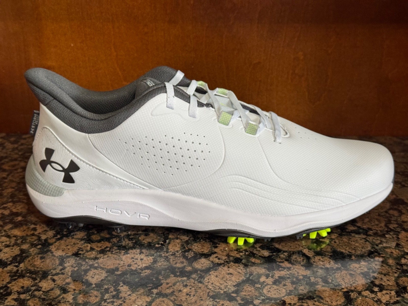 New! Mens UNDER ARMOUR DRIVE PRO WIDE WIDTH WATERPROOF GOLF SPIKES/SHOES