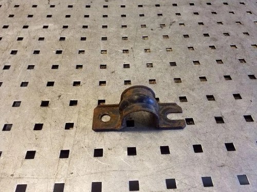 NISSAN X-TRAIL T30 Stabilisator hinten rechts 2.2 Diesel 100kw 2005 26179147