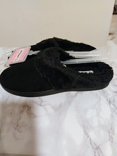 Airwalk Women's Black Slippers Size 5 New With Tags