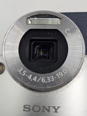 ジャンク】SONY Cyber-shot DSC-M2 Sony Cyber-shot DSC-M2 5.1MP