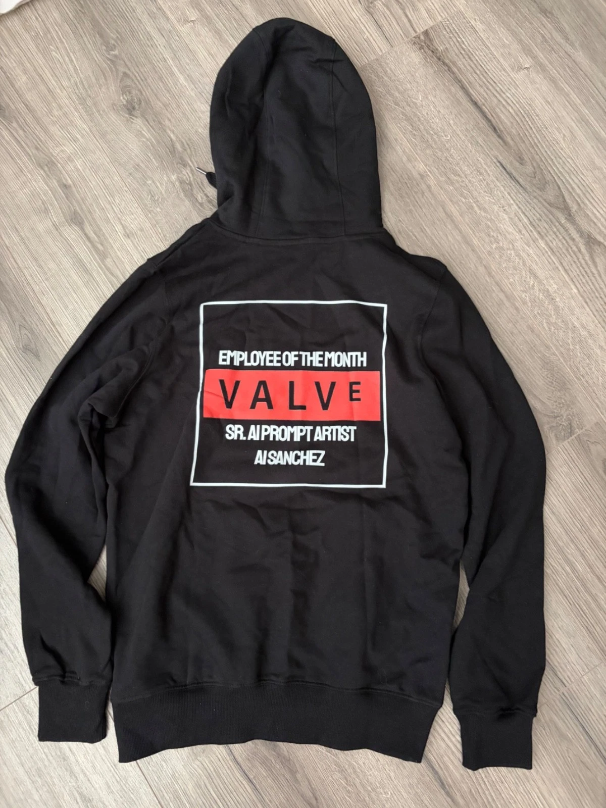 Valve Video Game Company Hoodie Sweater Employee of the Month Medium (stained) image 5