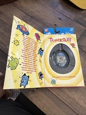 1996/97 BANDAI TAMAGOTCHI 1800 TRANSPARENT BLUE w GRAY BUTTONS RARE SP NIB