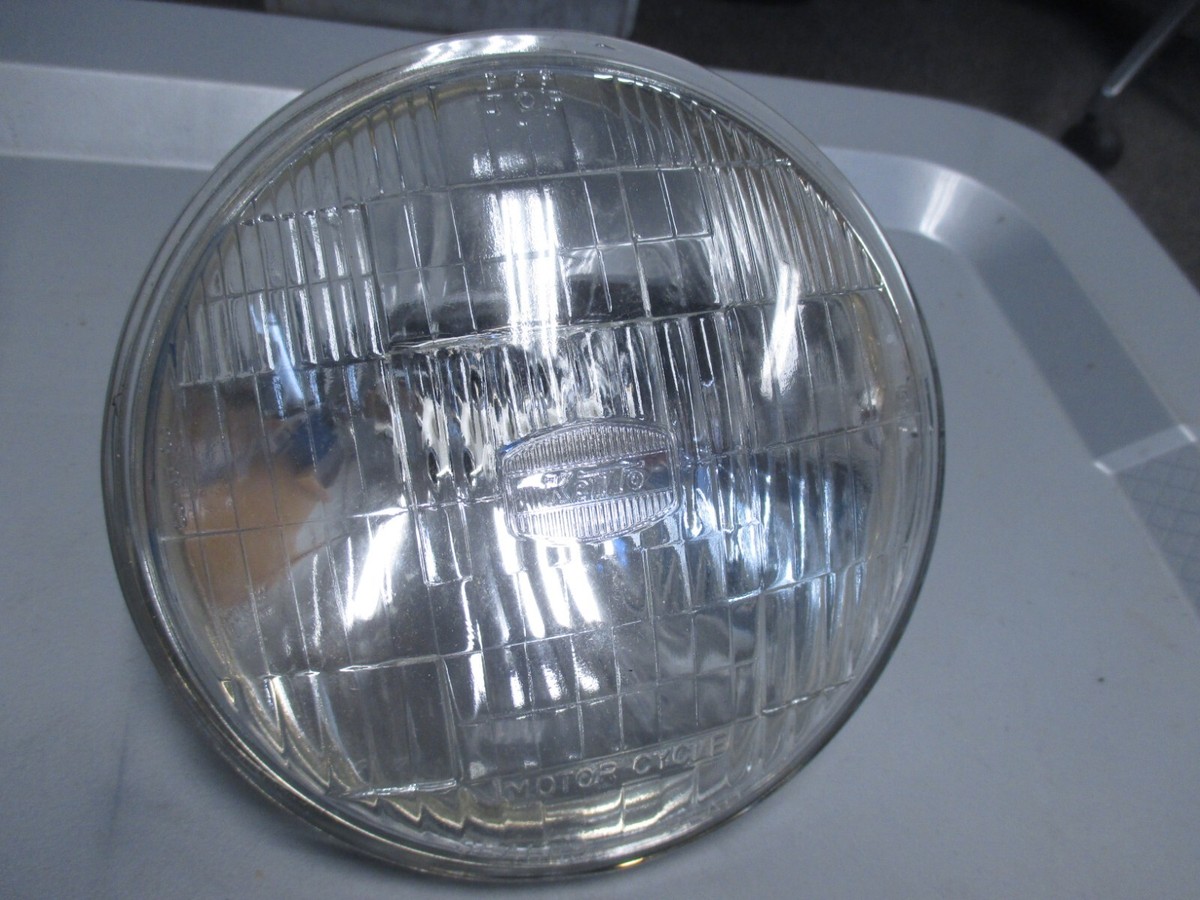 Vintage NOS Koito 12V 30/30W Glass Sealed Beam Headlight