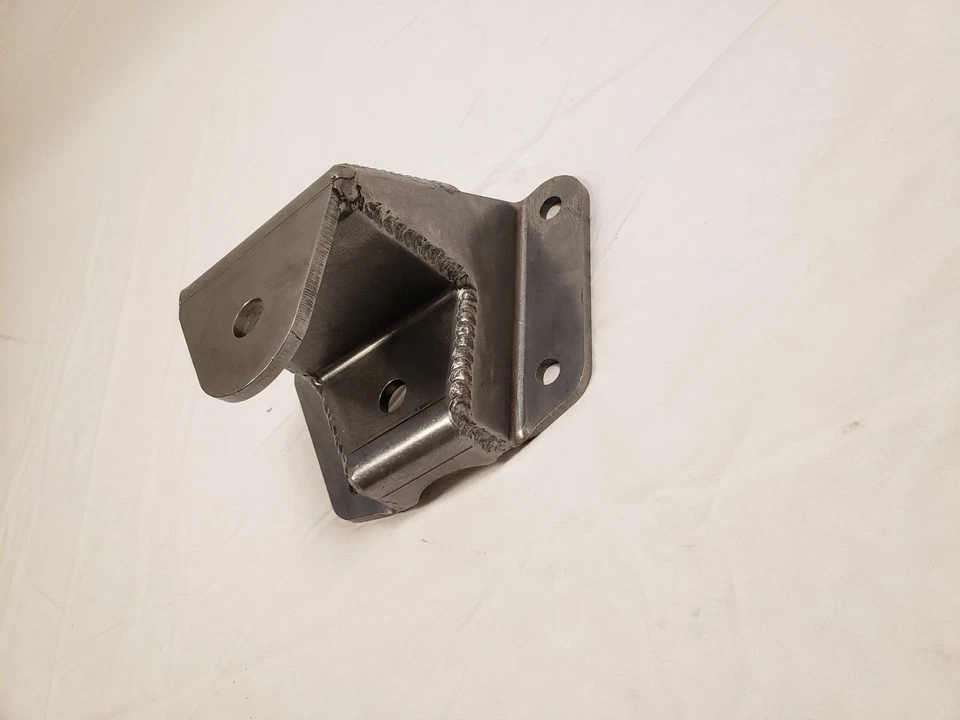 Rear Leaf Spring Mount for Ford Highboy 1967-1977 1/2 F250/350 - Image 3 of 4