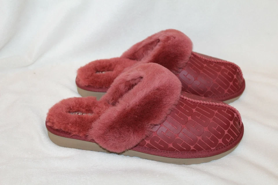 NIB UGG Metallic Cozy Shearling Logo Slippers YOUTH 5 FITS WOMENS 6.5-7 Redwood - Image 2 of 4