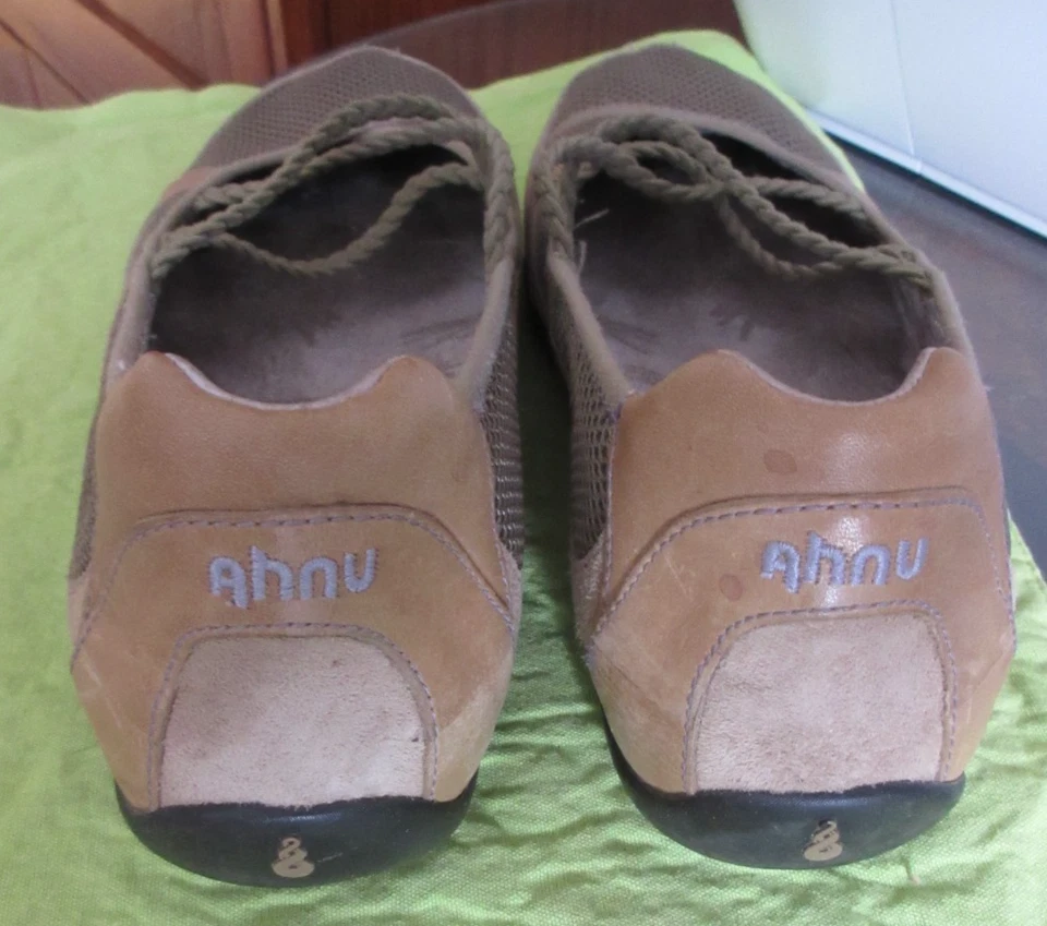 Sandalias con correa Ahnu Crissy II para mujer al aire libre Mary Jane zapatos EE. UU. talla 8,5 M COMFY Foto 4 de 4